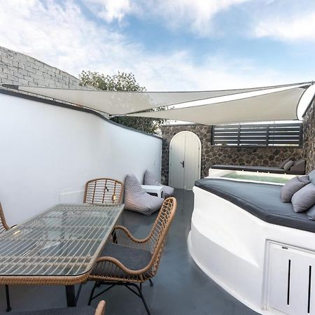 Sun Naam Home Santorini With Heated Jacuzzi Karterados  Exterior photo