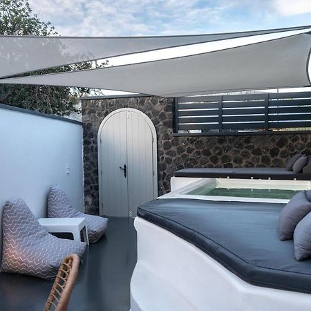Sun Naam Home Santorini With Heated Jacuzzi Karterados  Exterior photo