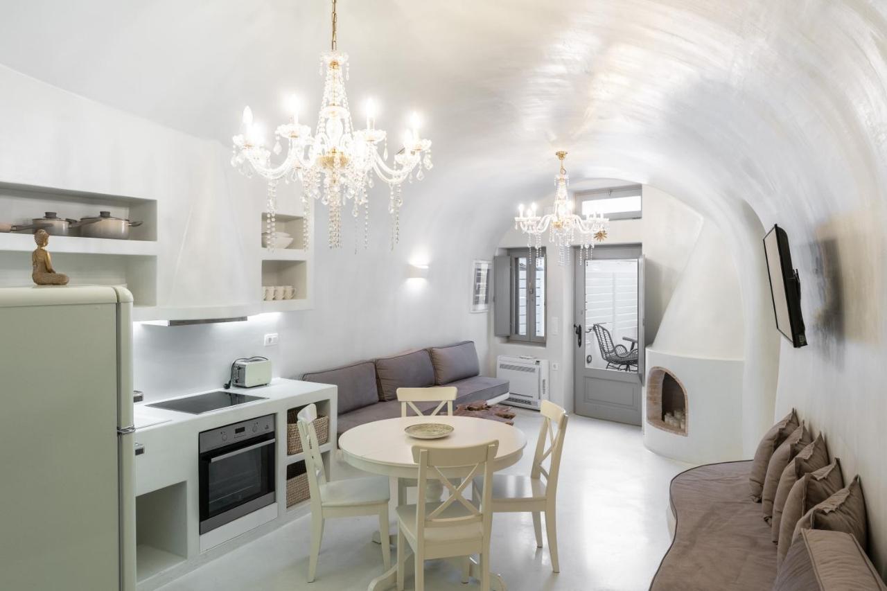 Sun Naam Home Santorini With Heated Jacuzzi Karterados  Exterior photo